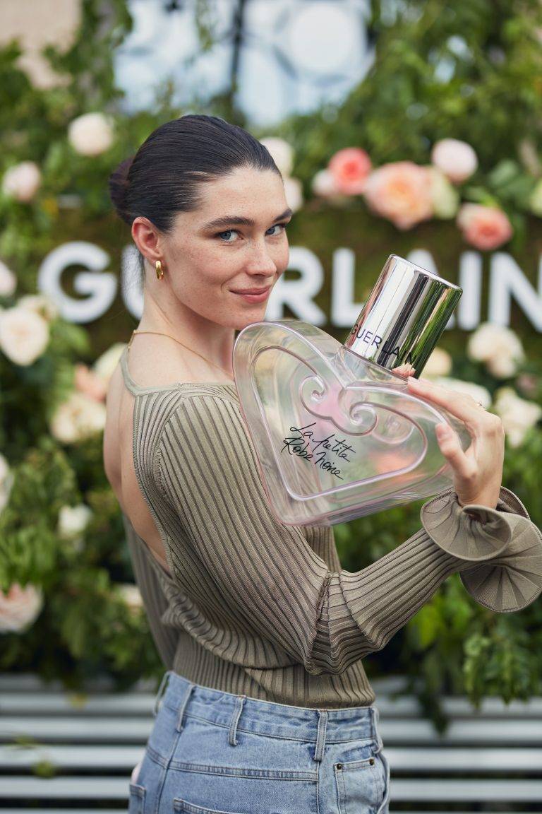 guerlain black dress perfume Guerlain Black Perfecto Florale: Floral Elegance Redefined. –  Fragrancebuy.ca