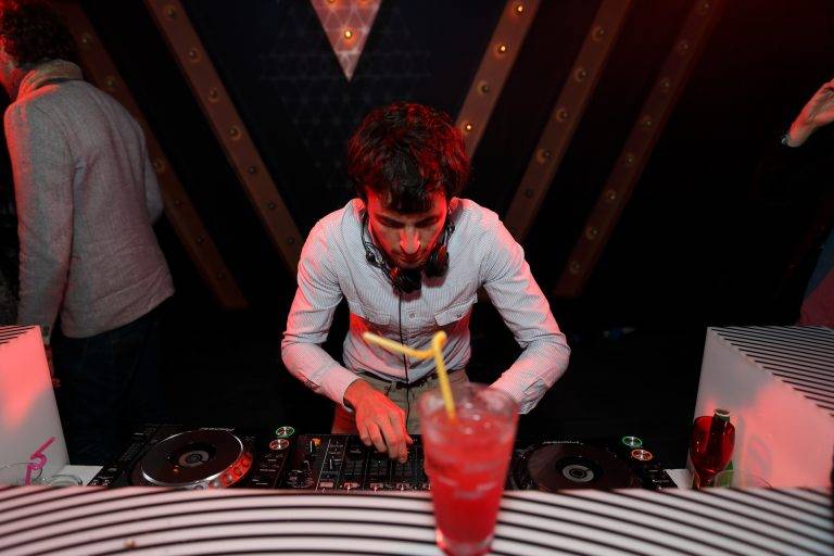 Villa Schweppes – Acid Washed et C2C