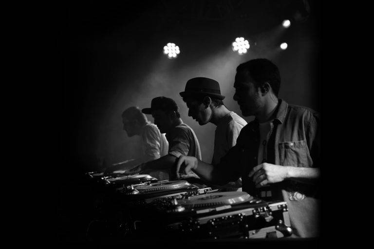  - Villa Schweppes – Acid Washed et C2C