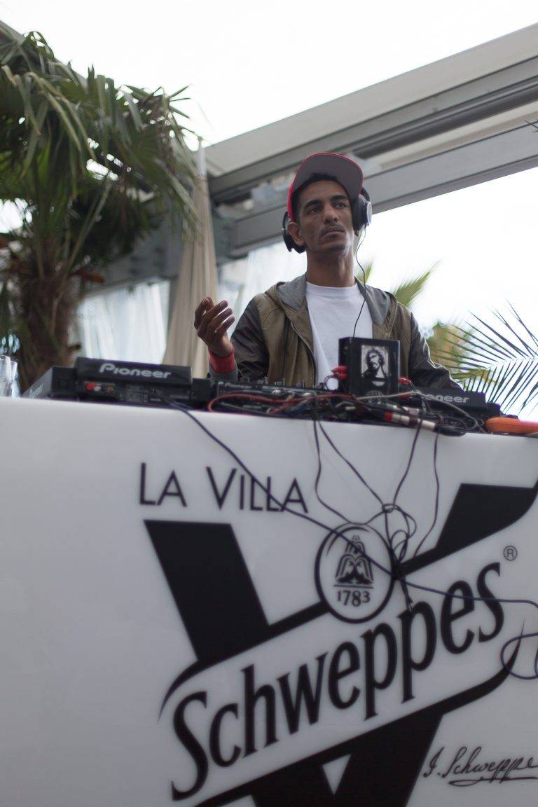  - Two afternoons at Villa Schweppes