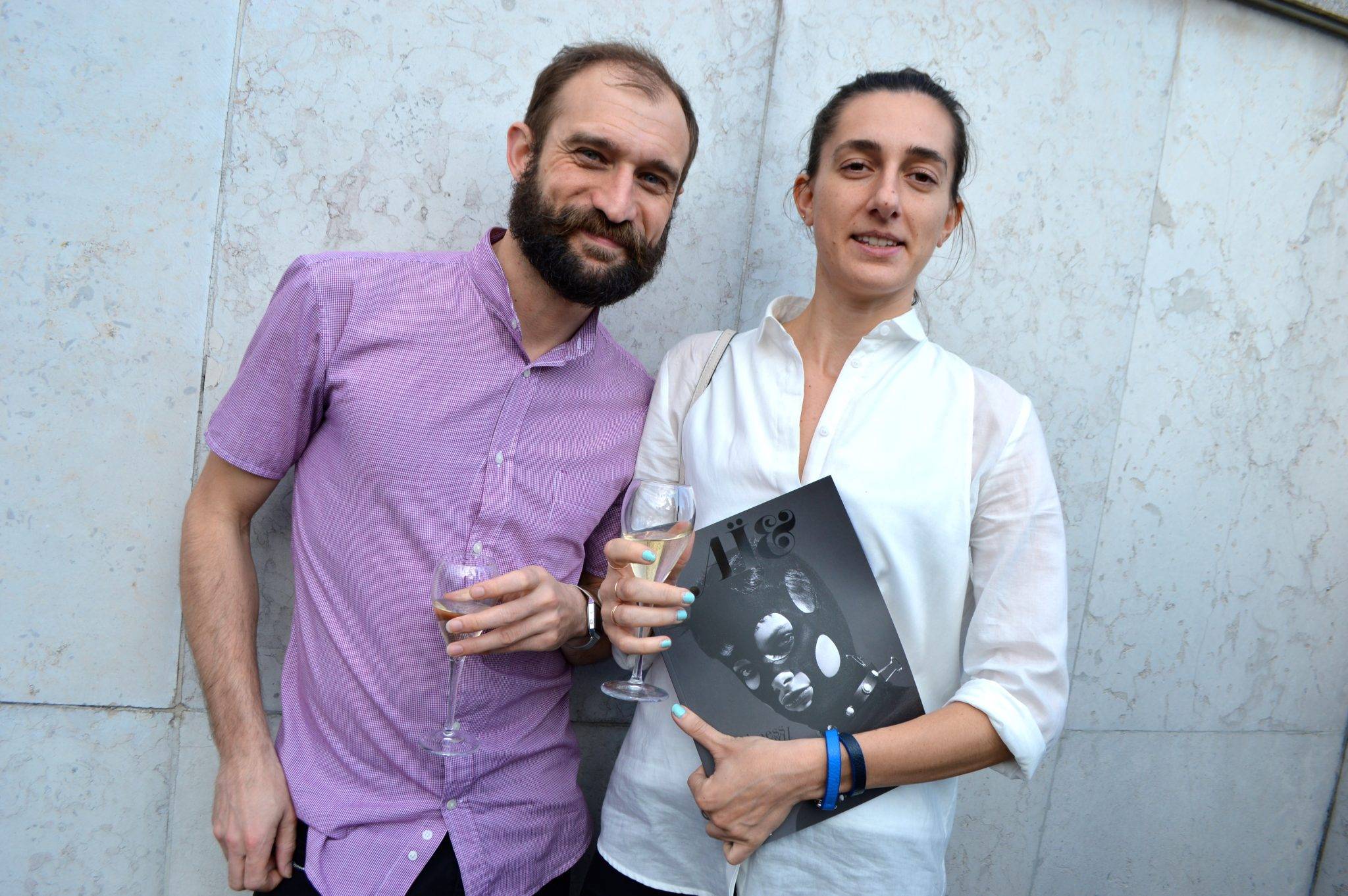  - Launch ONE Magazine #4: Darkness is regal