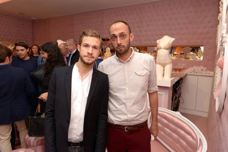  - Inauguration de la pâtisserie-boudoir de Zahia Dehar