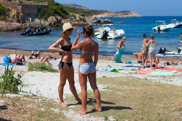 La Plage Schweppes à Calvi : Day 1