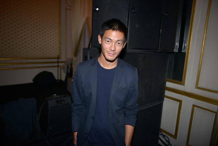  - Lancement du magazine LUI