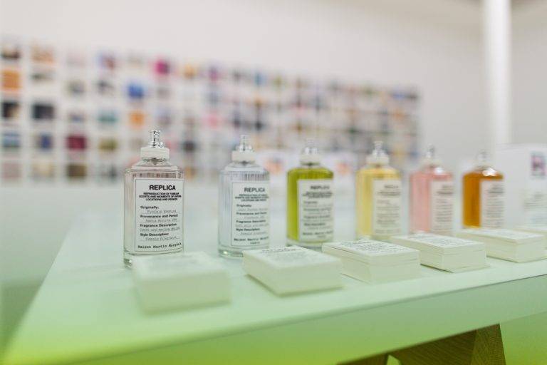 Vernissage parfums ‘Replica’ – Maison Martin Margiela
