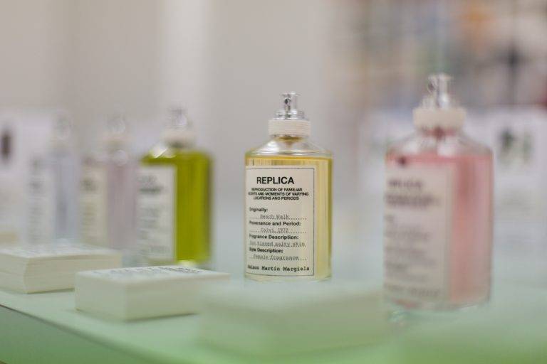 Vernissage parfums ‘Replica’ – Maison Martin Margiela