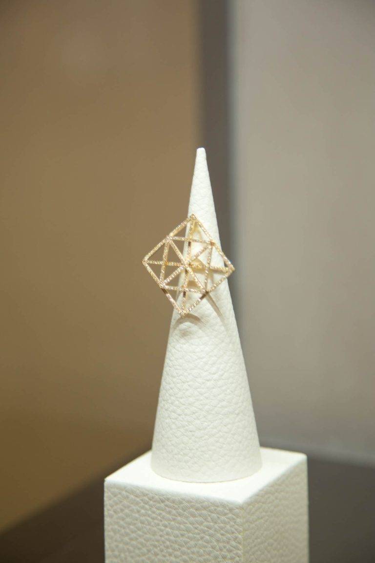 Lancement de la première collection de joaillerie Dauphin