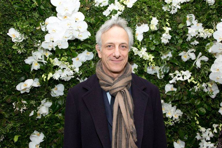  - Lancement de la première collection de joaillerie Dauphin