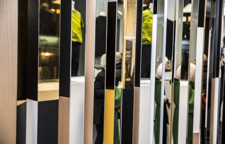 Opening boutique Tom Greyhound