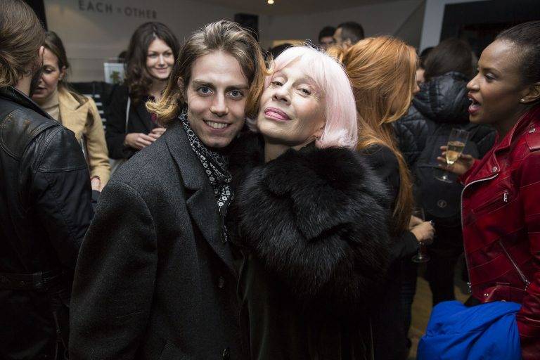  - EACH X OTHER ‘ART MEETS FASHION’ PRESENTATION