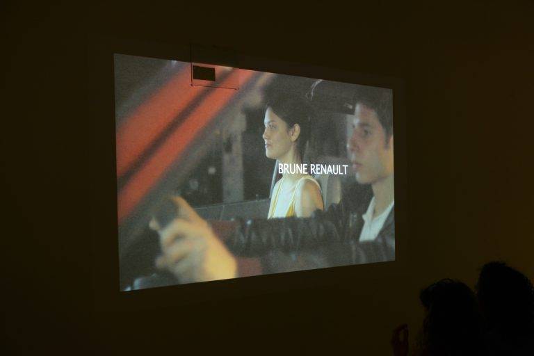 Vernissage Neil Beloufa « En torrent et second jour »