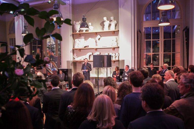 Paris Première fête les 10 ans de ‘Ça Balance à Paris’