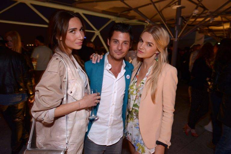  - L’Amour à la Plage ! by BonjourBonjour