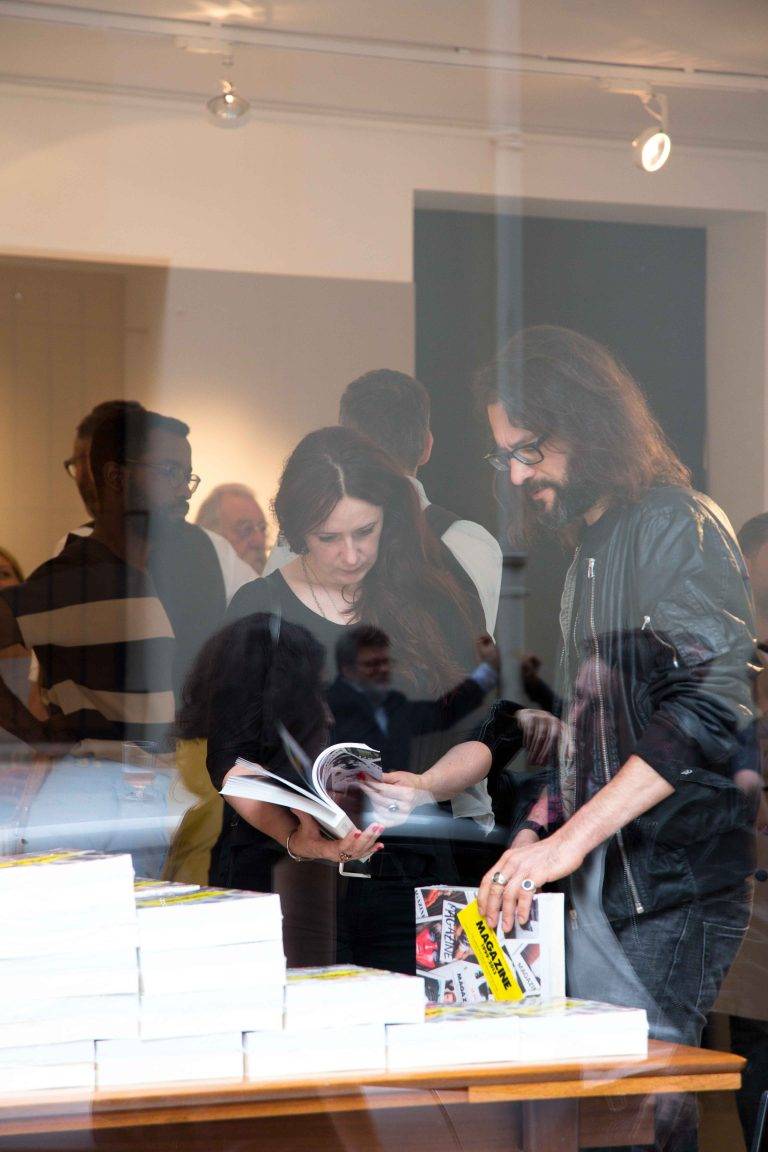  - Lancement du livre de Magazine magazine