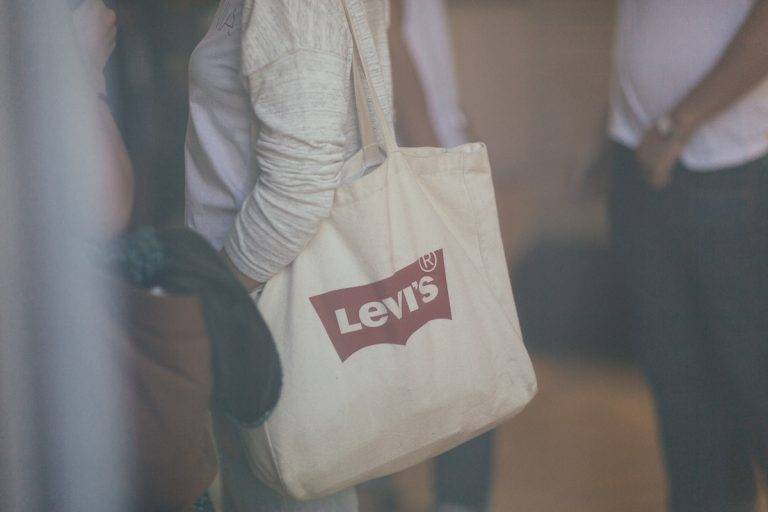 Live in Levi’s party