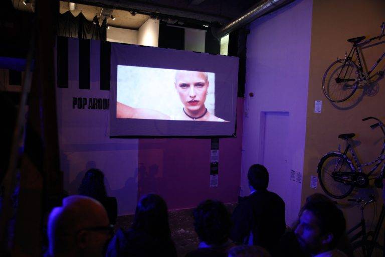 Vernissage de l’exposition #popup Garage by Grolsch