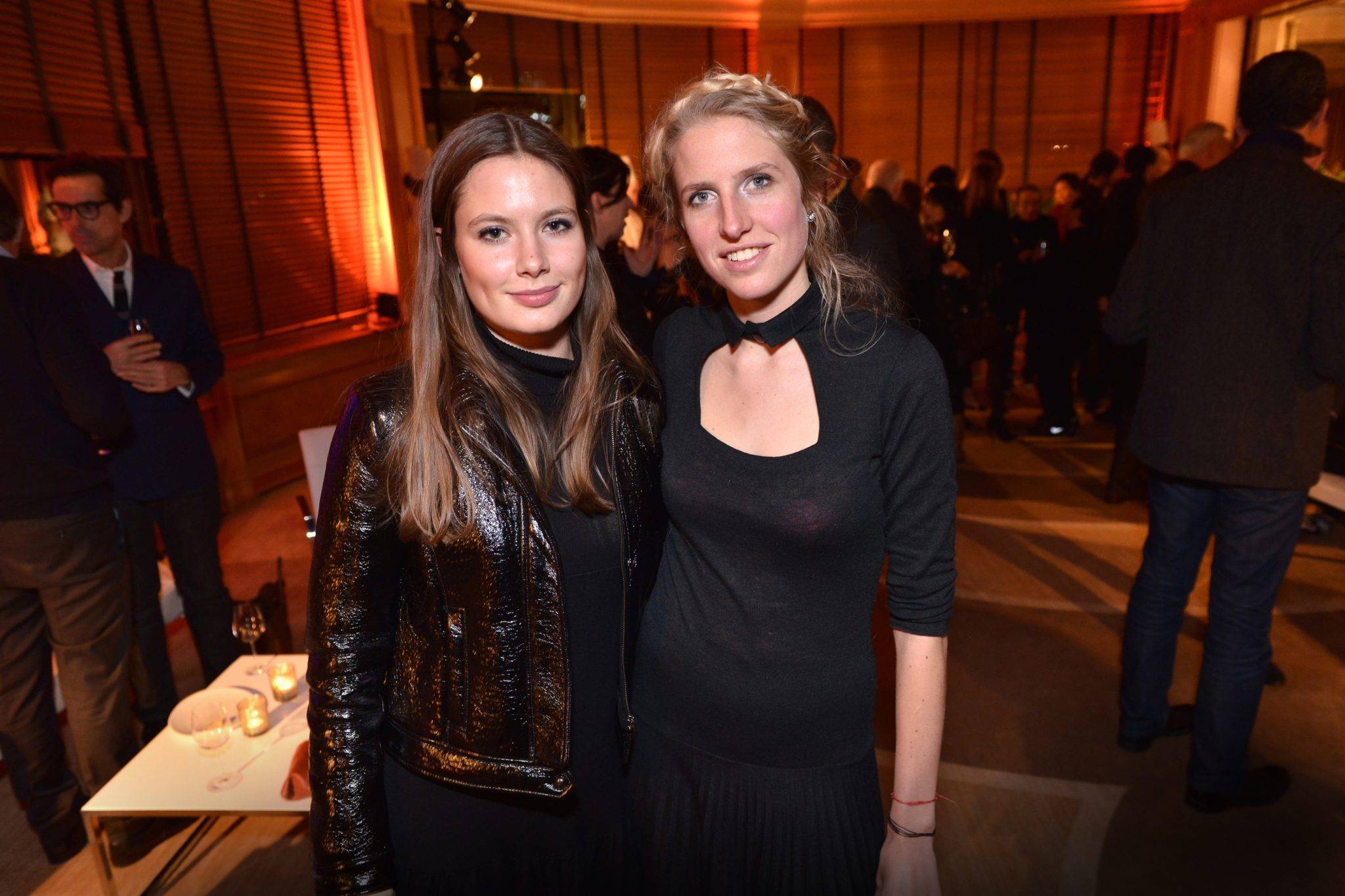  - Vernissages Daniel Buren and Valentin Carron