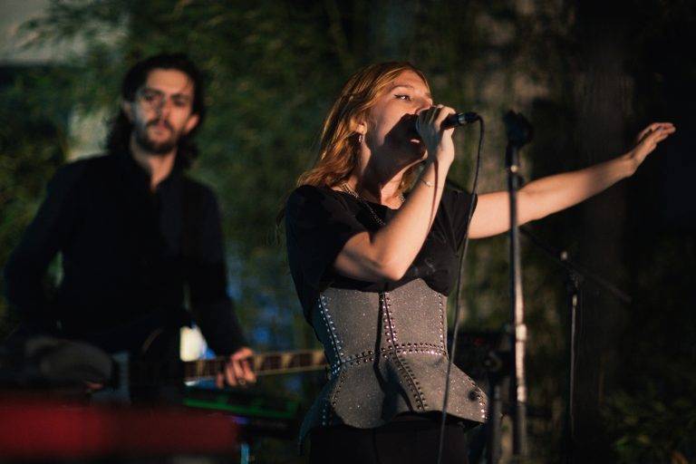  - La Chambre Noire by We are from L.A w/ Singtank