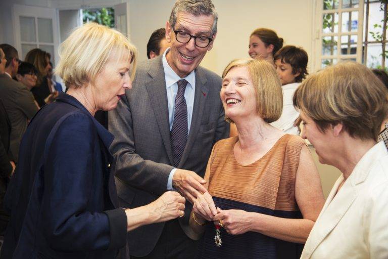  - Remise des insignes de Chevalier de la Légion d’honneur à Catherine Grenier