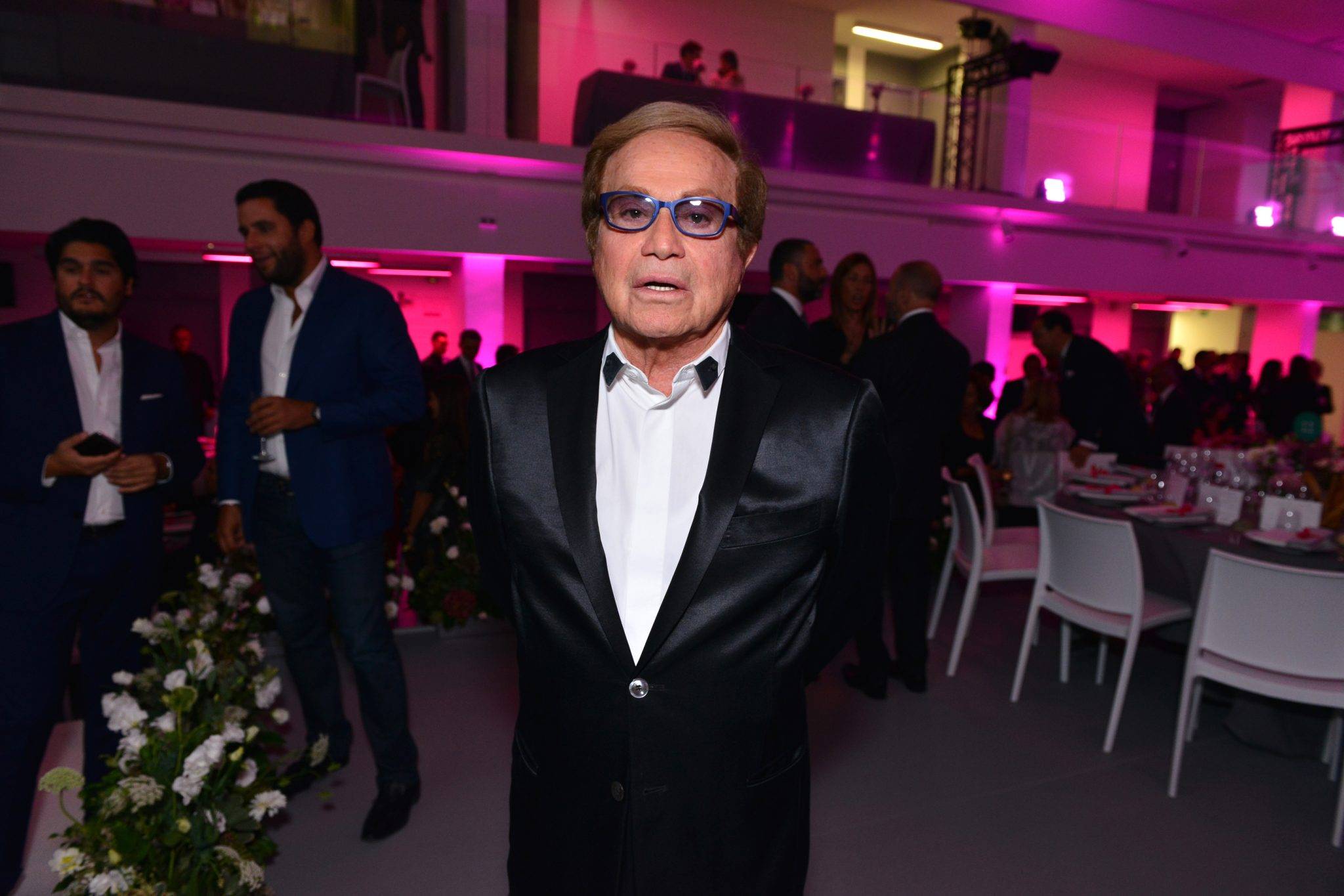  - La vente aux enchères ‘Heroes’ de la galerie kamel mennour