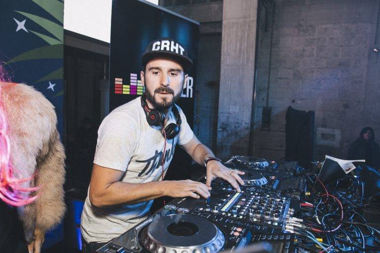  - SARENZA WONDERLAND