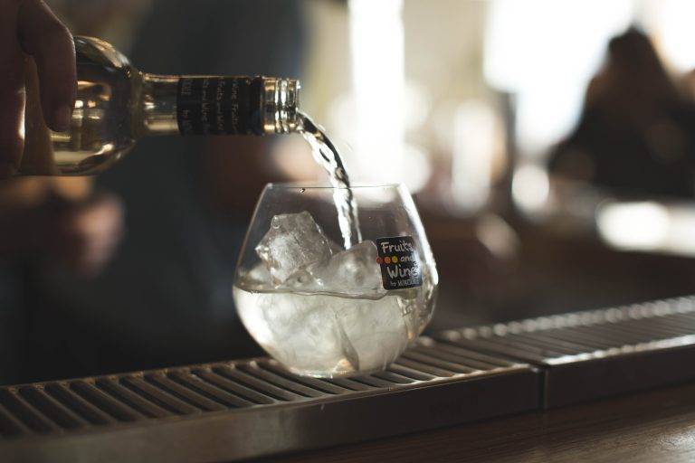 Fruits and Wine présente sa collection florale