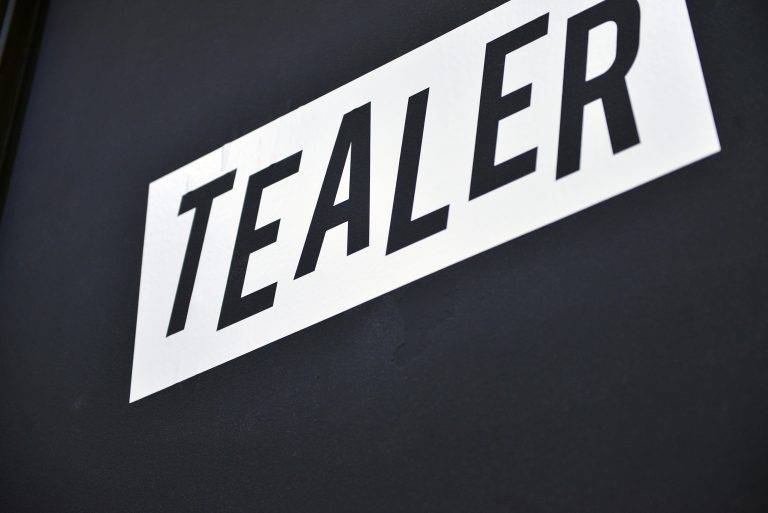 Lancement de la collection Pantheone x Tealer w/ Desperados