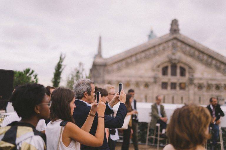 Haegue Yang investit les Galeries Lafayette