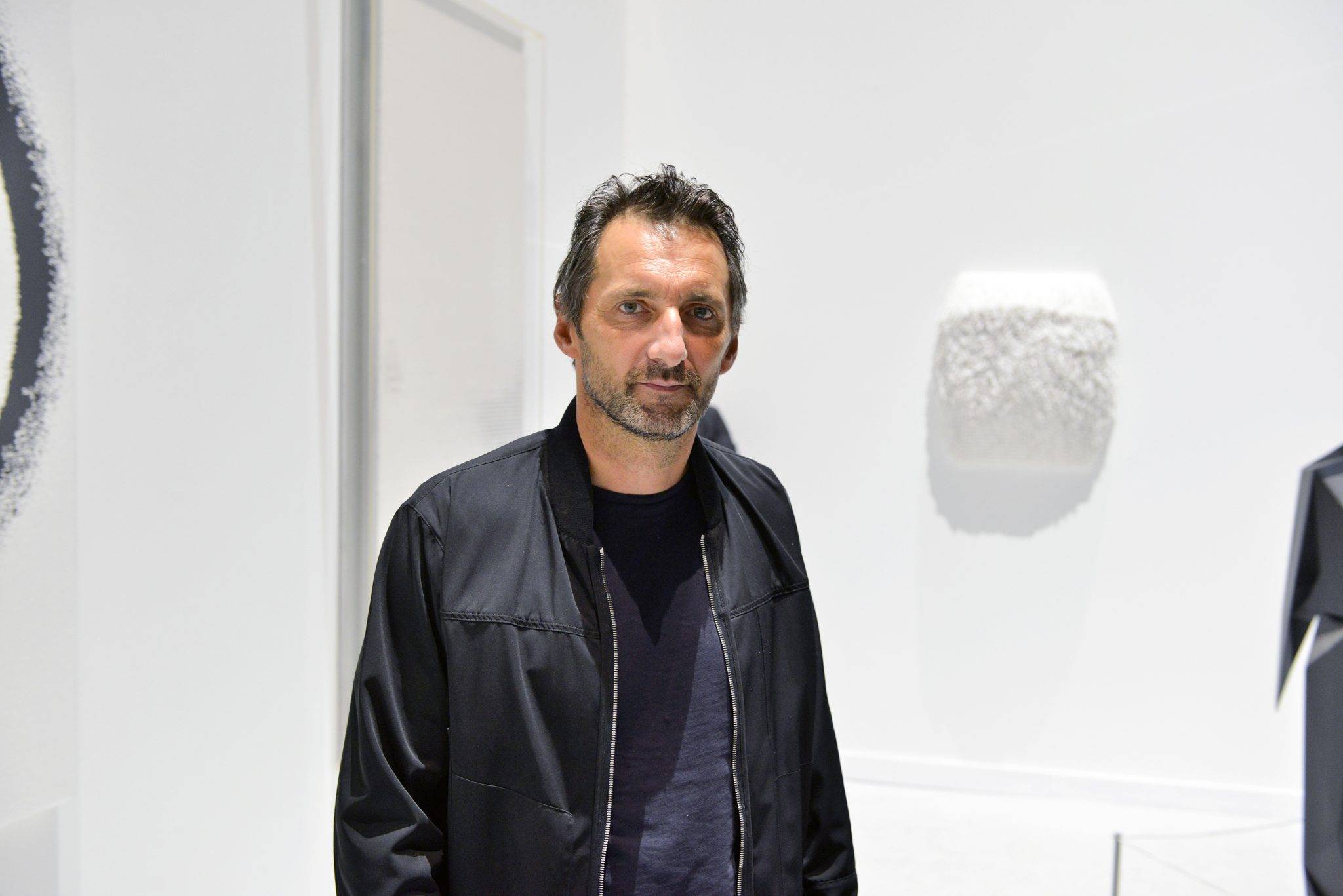  - One day only: Elmgreen & Dragset exposent la Galerie Perrotin