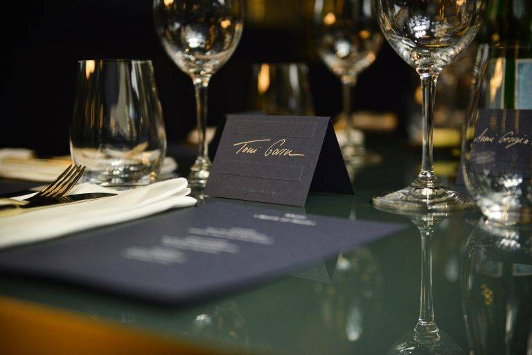 Toni & Niklas Garrn signent une capsule engagée pour Closed