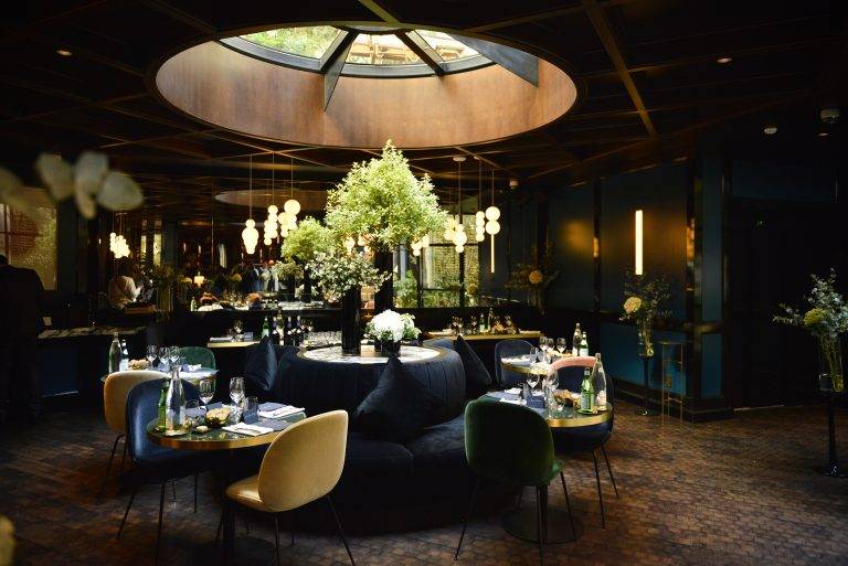 Toni & Niklas Garrn signent une capsule engagée pour Closed