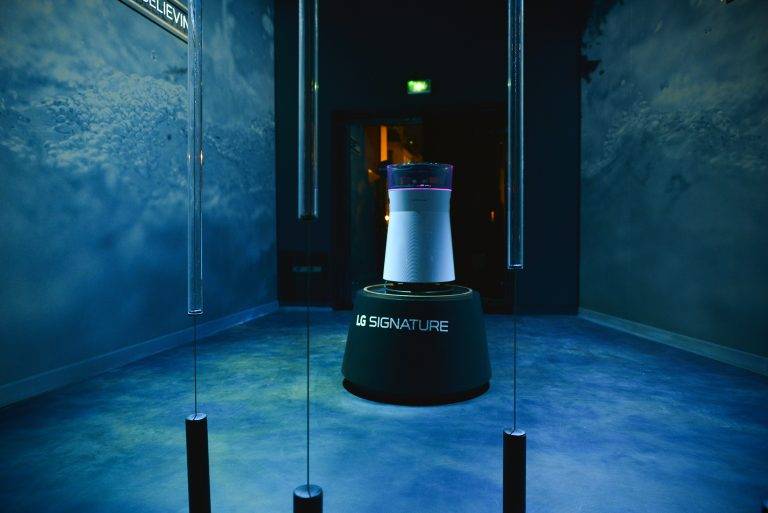 Technological haute couture from LG Signature exhibits at Beaubourg