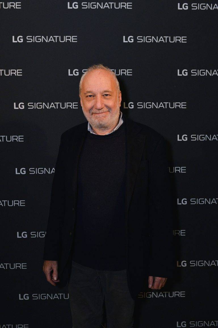  - Technological haute couture from LG Signature exhibits at Beaubourg