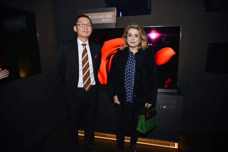  - Technological haute couture from LG Signature exhibits at Beaubourg