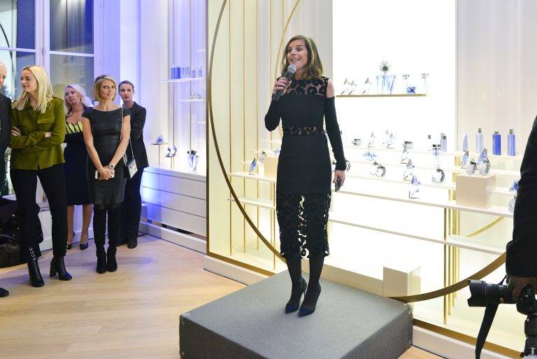 Angel de Thierry Mugler fête 25 ans au paradis
