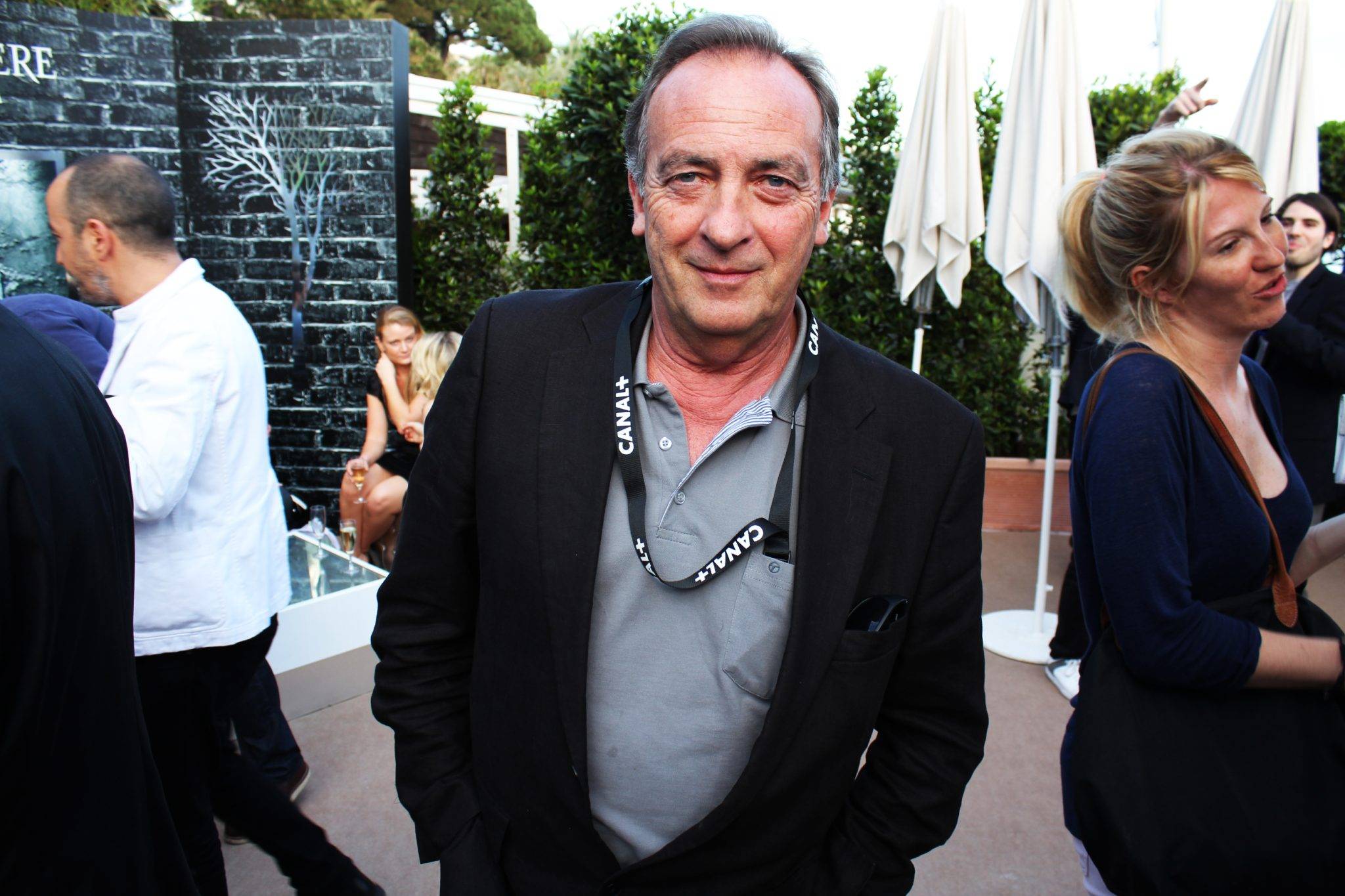  - In the patio of the Grand Journal