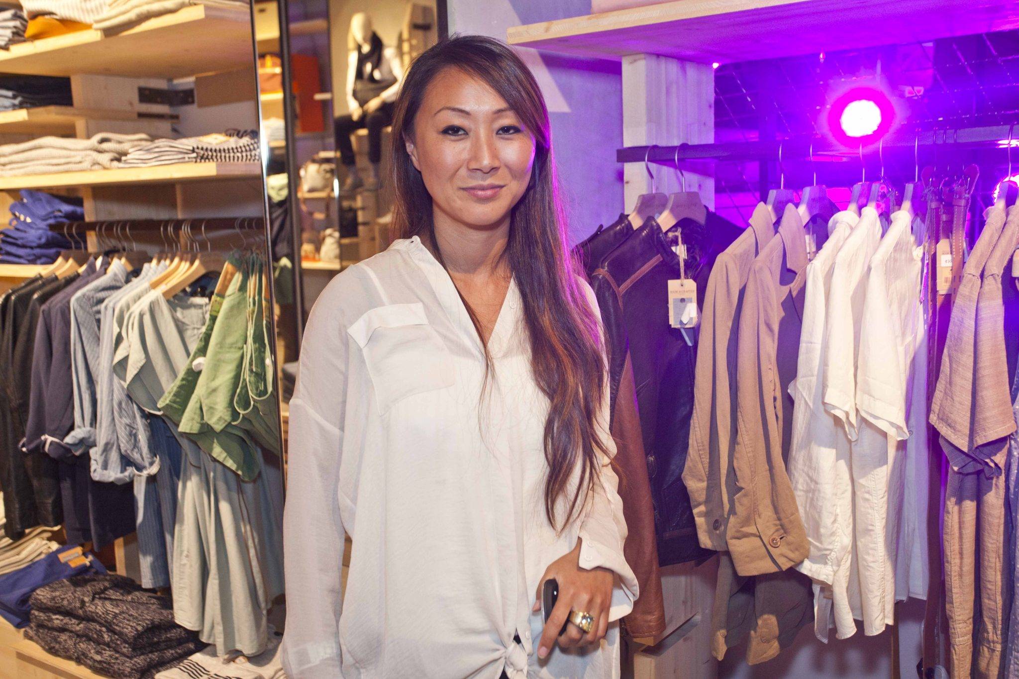  - « Vive Les Friends » party