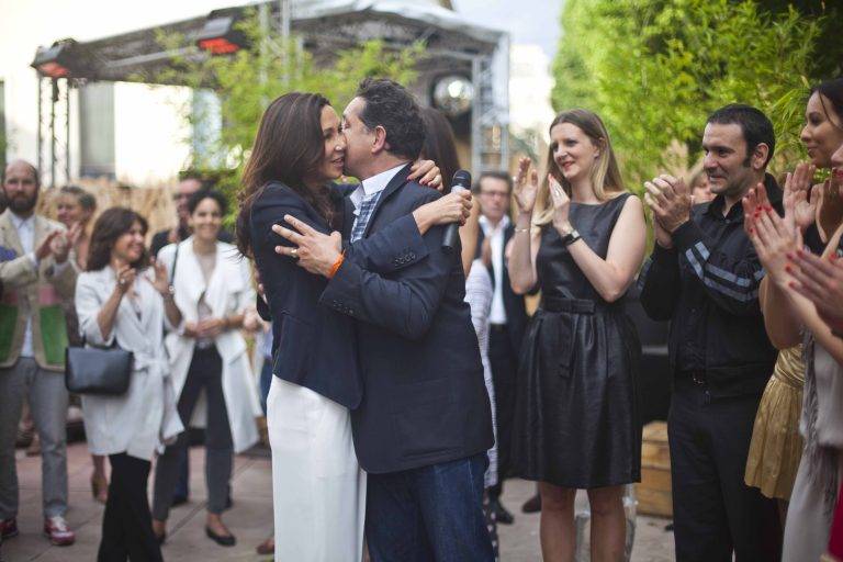  - Remise de médaille à Pascale Cayla