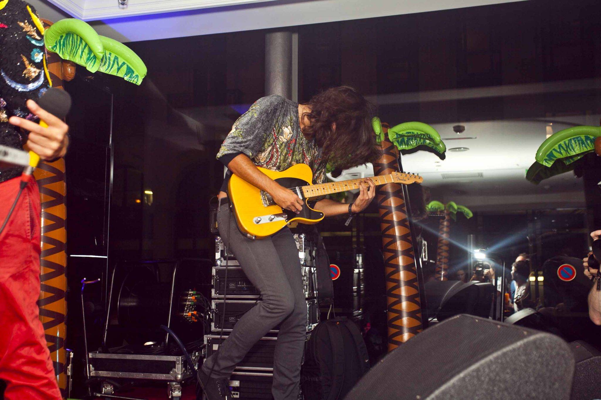  - Concert + aftershow Naive New Beaters