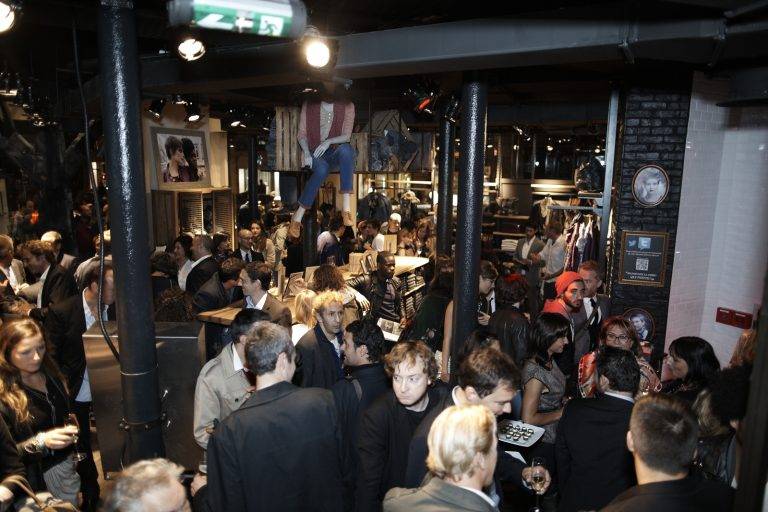 Opening boutique Bonobo