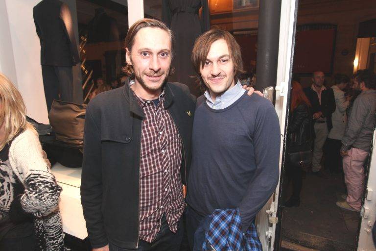  - Cocktail Surface to Air x The Kills