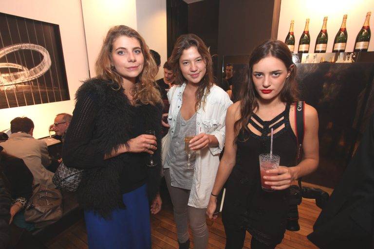  - Cocktail Surface to Air x The Kills