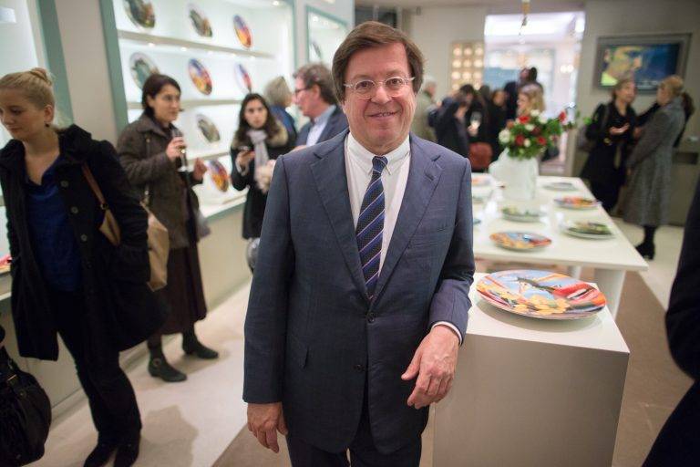  - Jeff Koons signature for Bernardaud