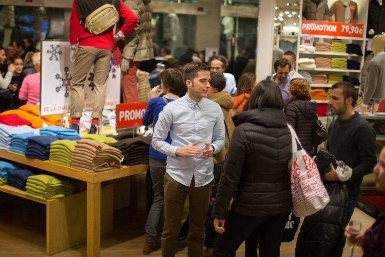Shopping privé Uniqlo x Andrea Crews