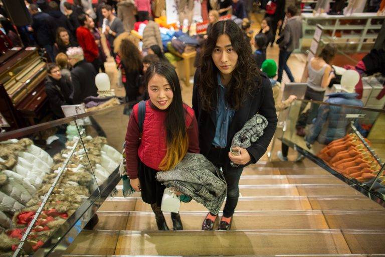 - Shopping privé Uniqlo x Andrea Crews