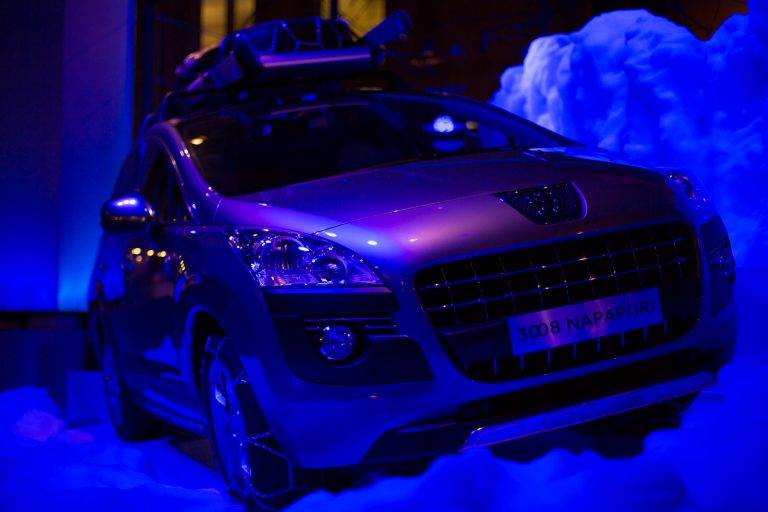 Lancement du pop-up store Peugeot 3008 x Napapijri