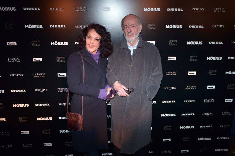  - Diesel présente Möbius