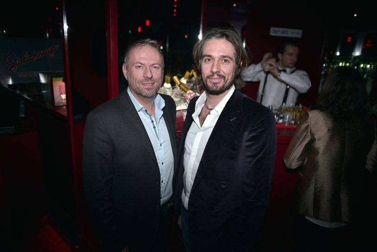  - Diesel présente Möbius