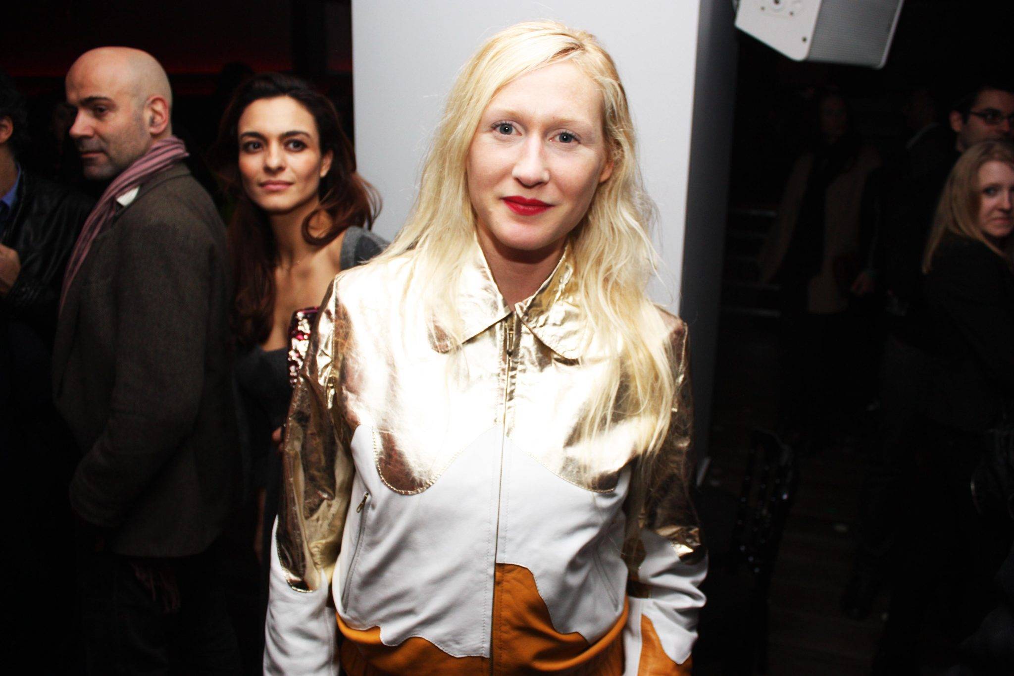  - After show Carven
