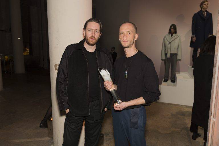  - Cottweiler et Gabriela Hearst remportent l’International Woolmark Prize 2017